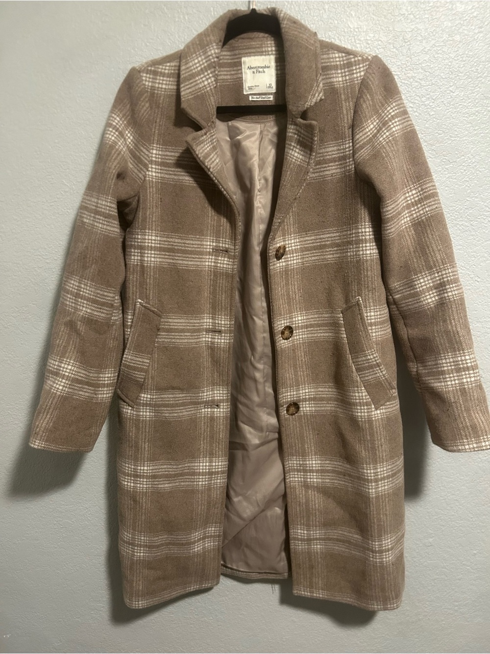 Abercrombie & fitch the dad trench coat